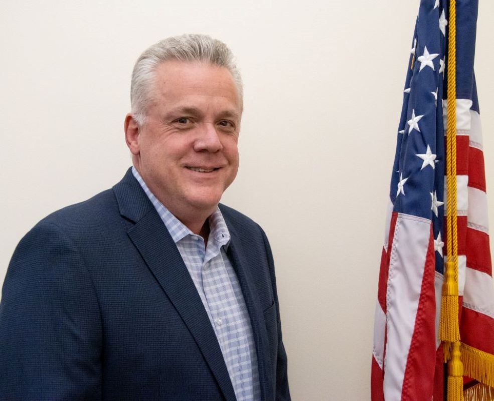 2025 Mayor Ludvigsen Headshot